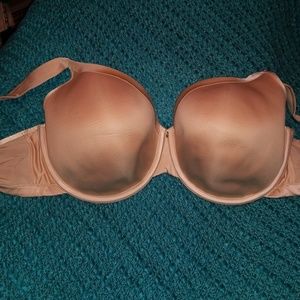 40G Cacique beige underwire bra